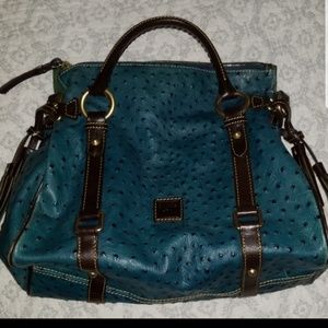 Dooney and bourke bag